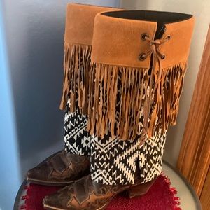 Boot Rugs. (Boots not included) black and white with brown fringe